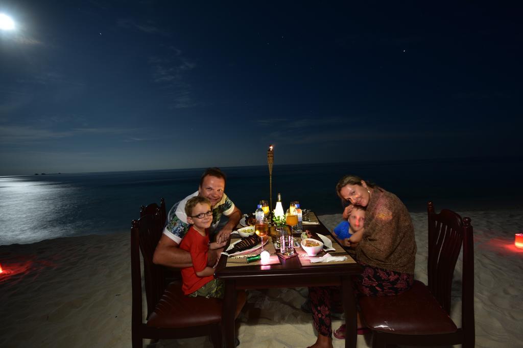 Holiday Haven Ukulhas Luaran gambar